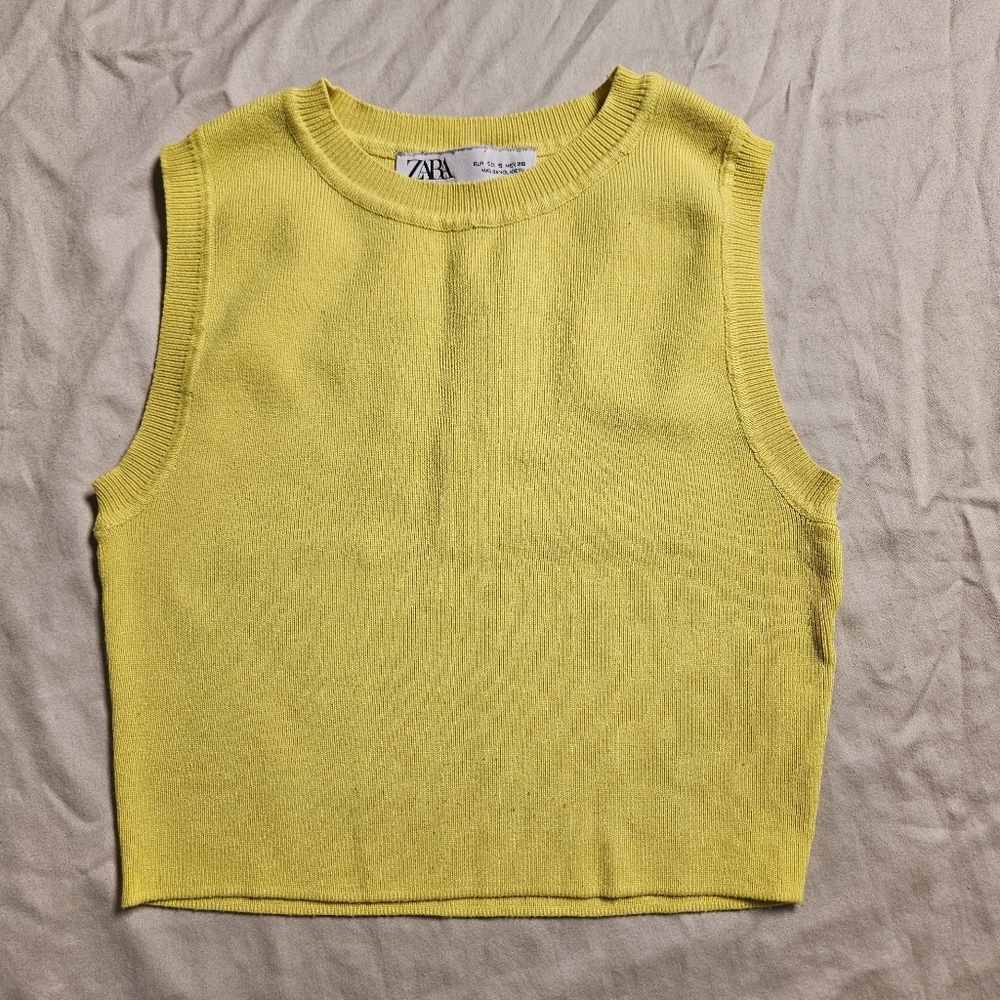 Zara Size Small Canary Yellow Ribbed Knit‎ Minimalist Sleeveless Crop Vest